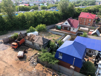 Подготовка к благоустройству территории вокруг ТЦ Дачник Подготовка к благоустройству территории вокруг ТЦ Дачник